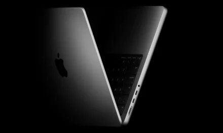 MacBook Pro With OLED Display Rumored to Be ‘Significantly Lighter’