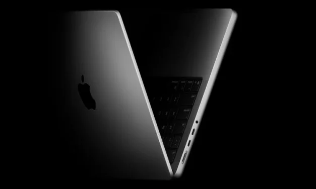 MacBook Pro With OLED Display Rumored to Be ‘Significantly Lighter’